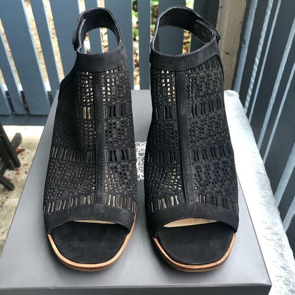 Vince Camuto Keannie Sandal Open Toe 3 Women Sz 10 - Picture 9 of 11